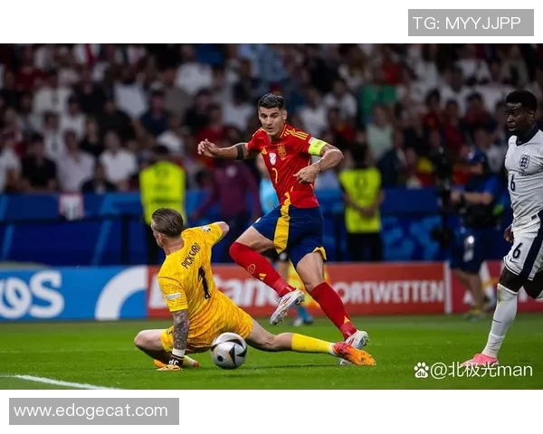 伤病困扰下的金球奖争夺 数据对比全面分析球员表现